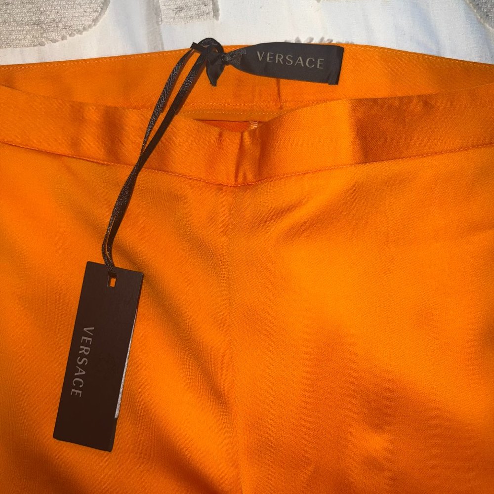 Gorgeous Versace High_Wasted Orange Trousers Brand New With Tag. Fits like US XS